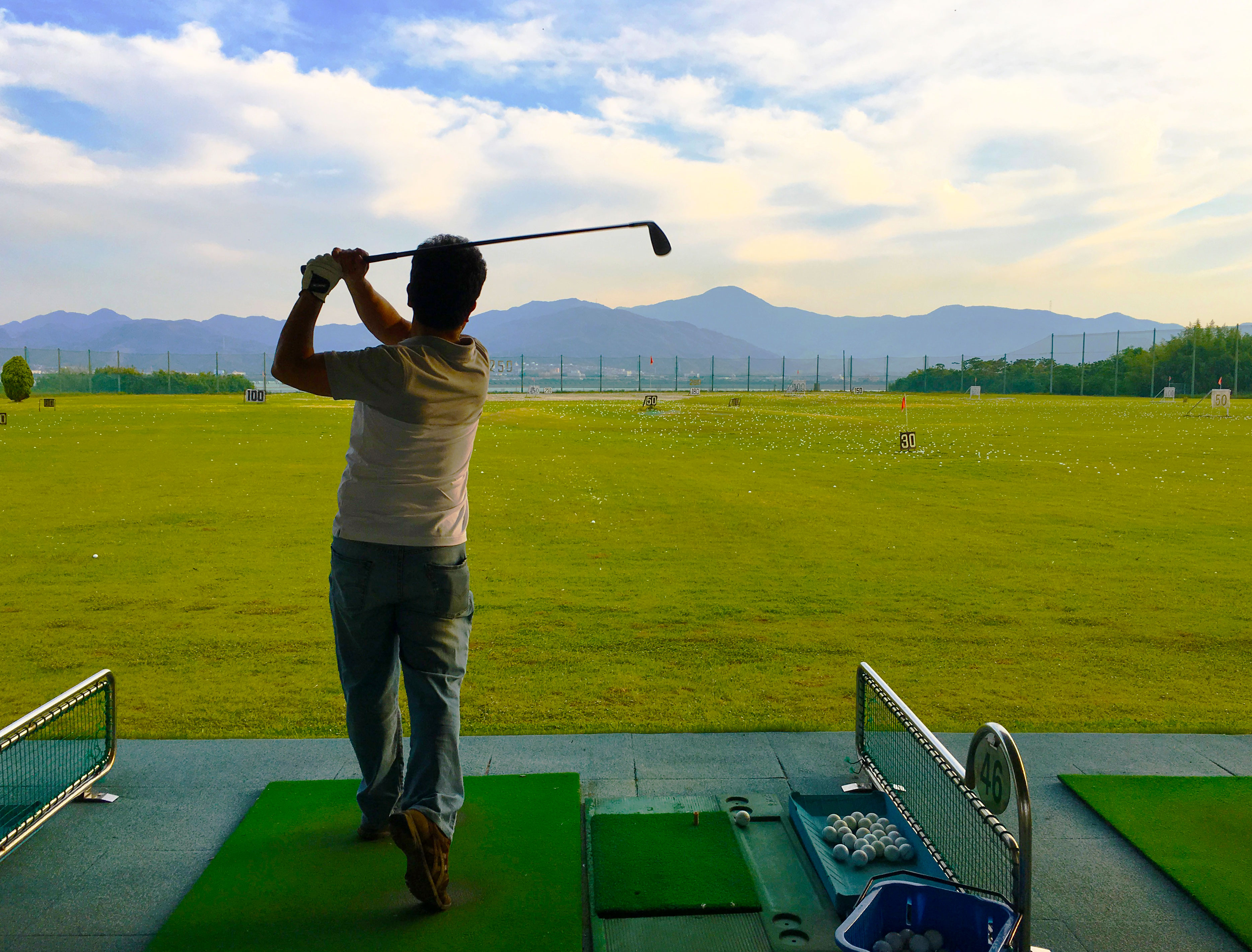 ゴルフスイングにおけるシャンクの改善方法について ザ ファーストゴルフクラブ 飛距離やスイングが驚くほど改善する熊本ゴルフスクール